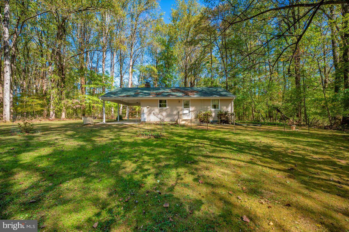 16212 Old Orchard Road Silver Spring, MD 20905 - Photo 5 of 46