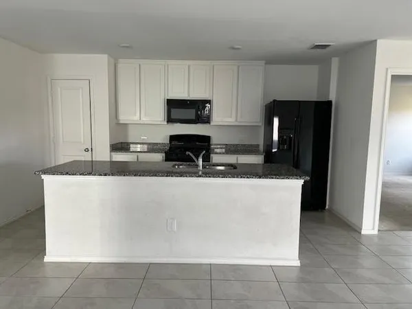 $1,950 | 1117 Loblolly Lane, Princeton, TX 75407