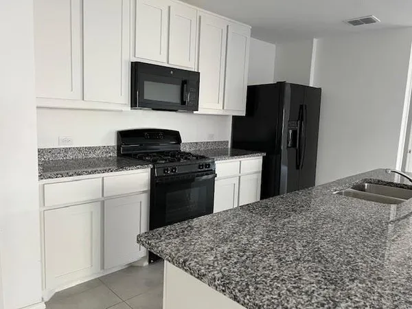 $1,950 | 1117 Loblolly Lane, Princeton, TX 75407