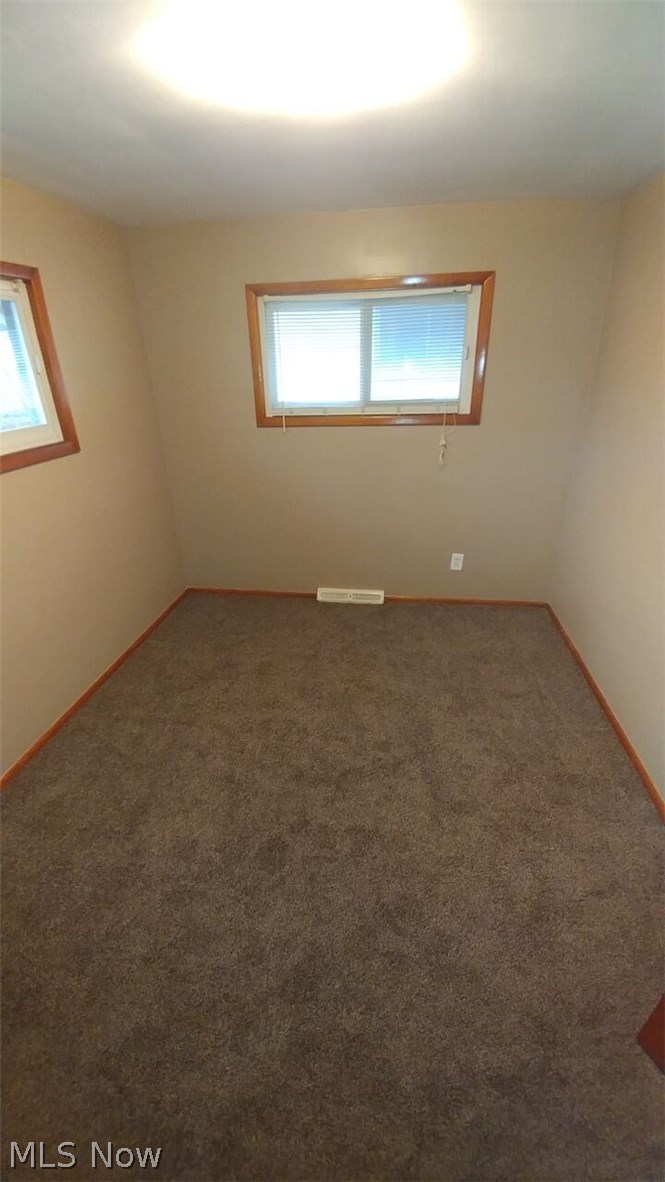 11420 Hempstead Road Garfield Heights, OH 44125 - Photo 17 of 30