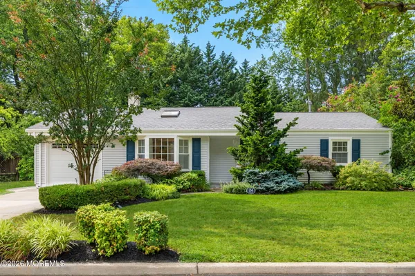 $769,000 | 24 Village Lane, Middletown, NJ 07748