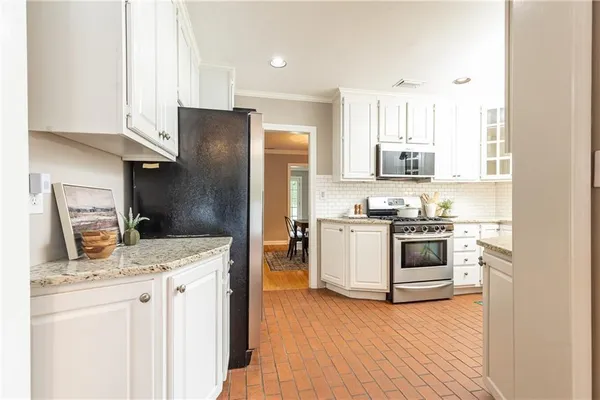$5,000 | 1311 Roxboro Drive Northeast, Atlanta, GA 30324