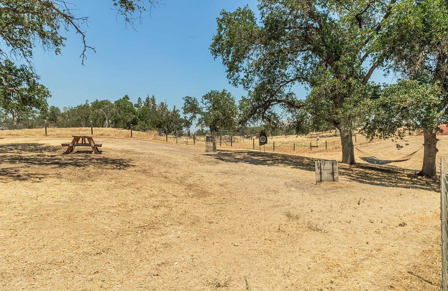 10574 Millerton Road Clovis, CA 93619 - Photo 30 of 36 a view of ocean view