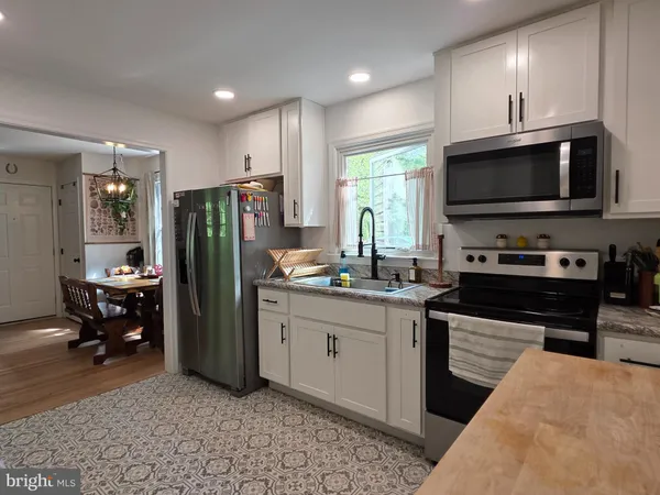 $2,100 | 4 Carolee Drive, Dover, DE 19901