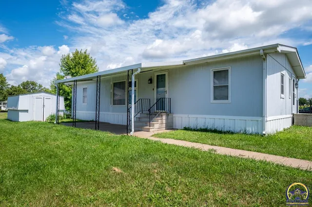 $45,000 | 318 Southeast 48th Street, Topeka, KS 66609