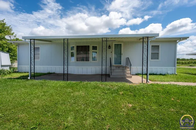 $45,000 | 318 Southeast 48th Street, Topeka, KS 66609