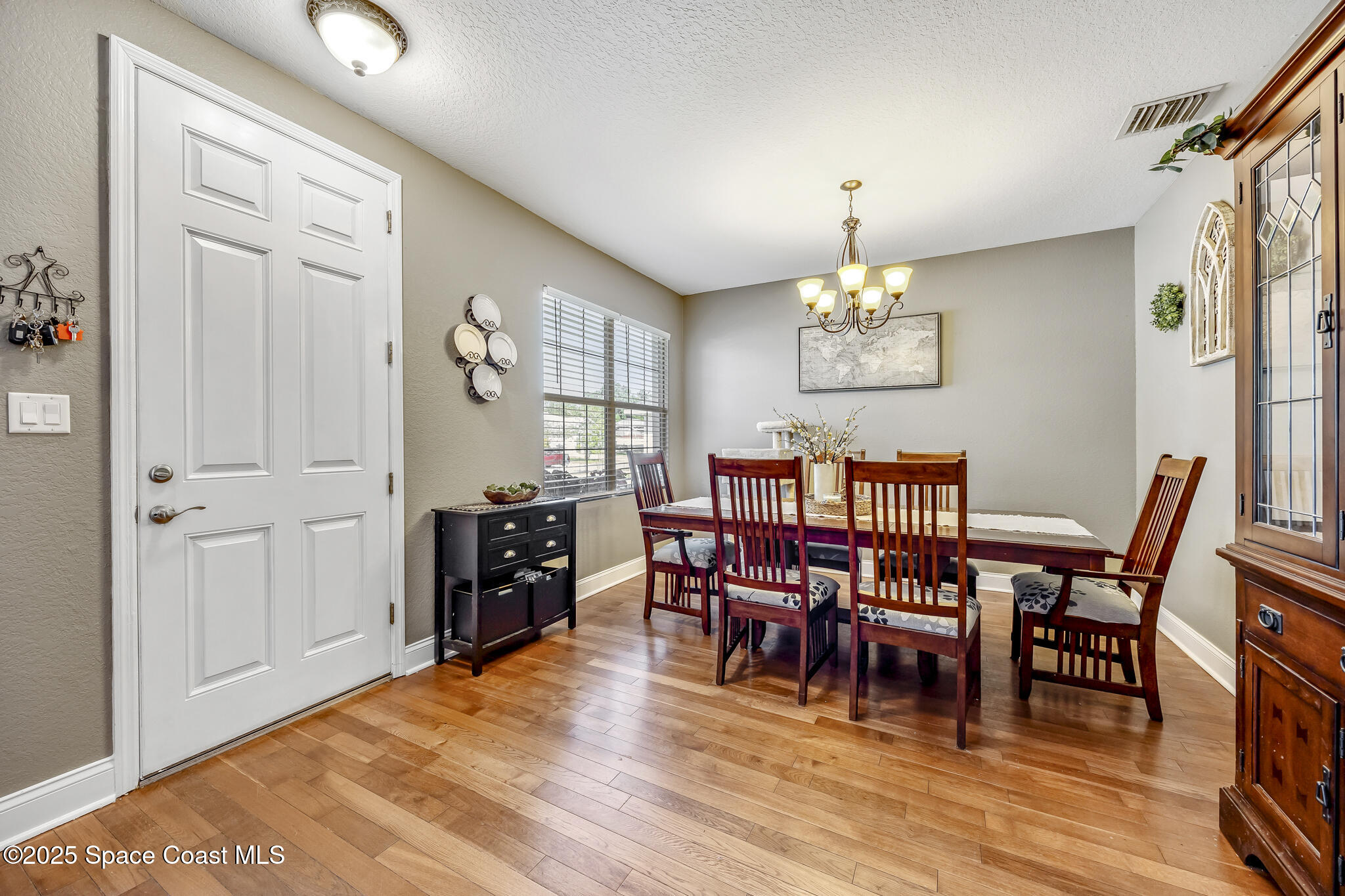 842 Parkwood Avenue Titusville, FL 32796 - Photo 2 of 42 a-26