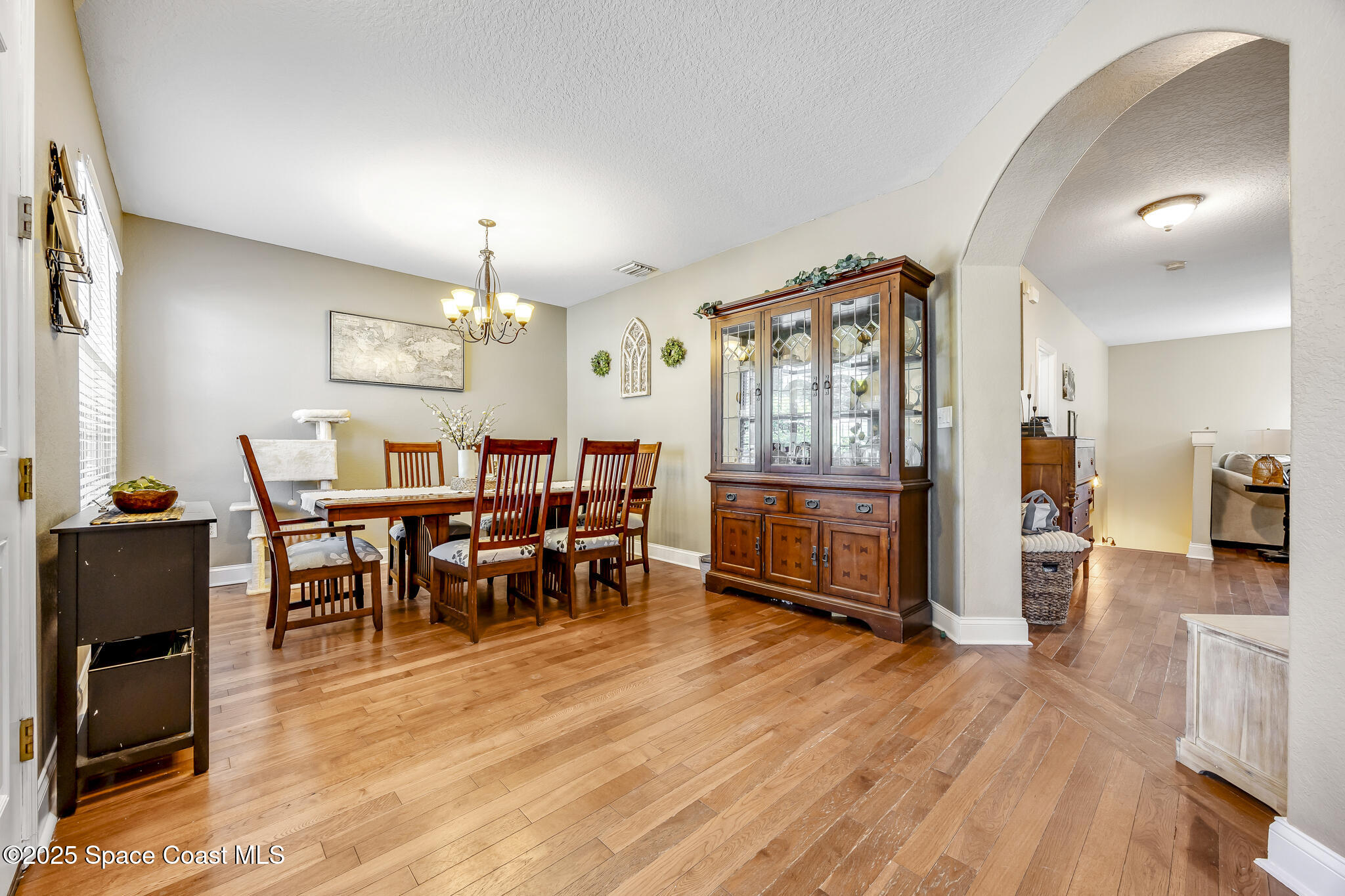 842 Parkwood Avenue Titusville, FL 32796 - Photo 5 of 42 a-27