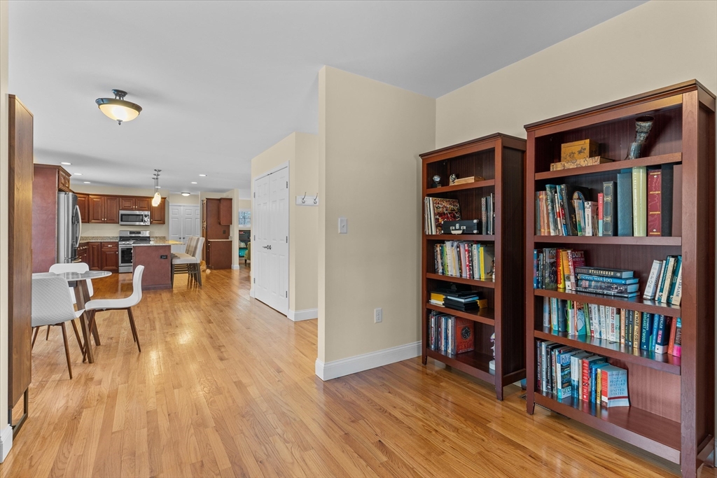 689 Haverhill Street Rowley, MA 01969 - Photo 11 of 42 Gallery Image 11