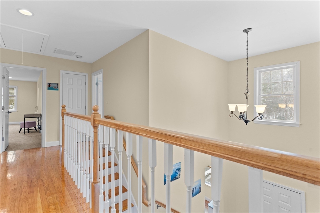 689 Haverhill Street Rowley, MA 01969 - Photo 19 of 42 Gallery Image 19