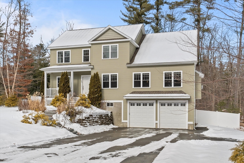 689 Haverhill Street Rowley, MA 01969 - Photo 2 of 42 Gallery Image 2
