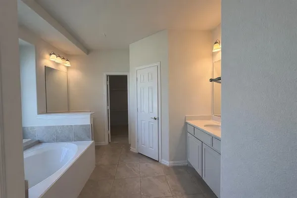 $3,795 | 140 Andover Lane, Prosper, TX 75078