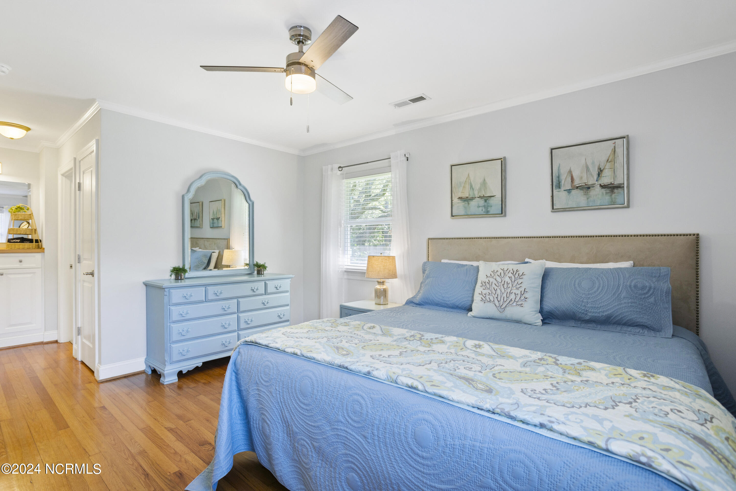 3926 Edgewood Road Wilmington, NC 28403 - Photo 21 of 47 3926 Edgewood Master bed 3
