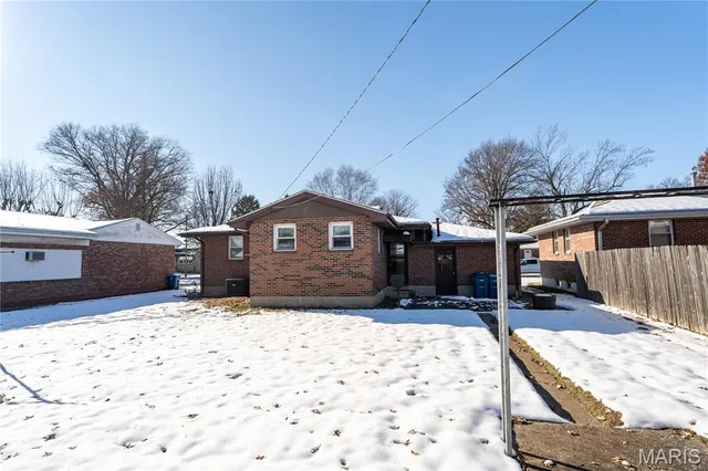$99,900 | 3156 Davis Avenue, Granite City, IL 62040