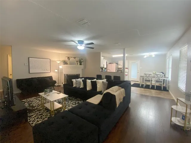 $1,875 | 2224 Maple Drive, Little Elm, TX 75068