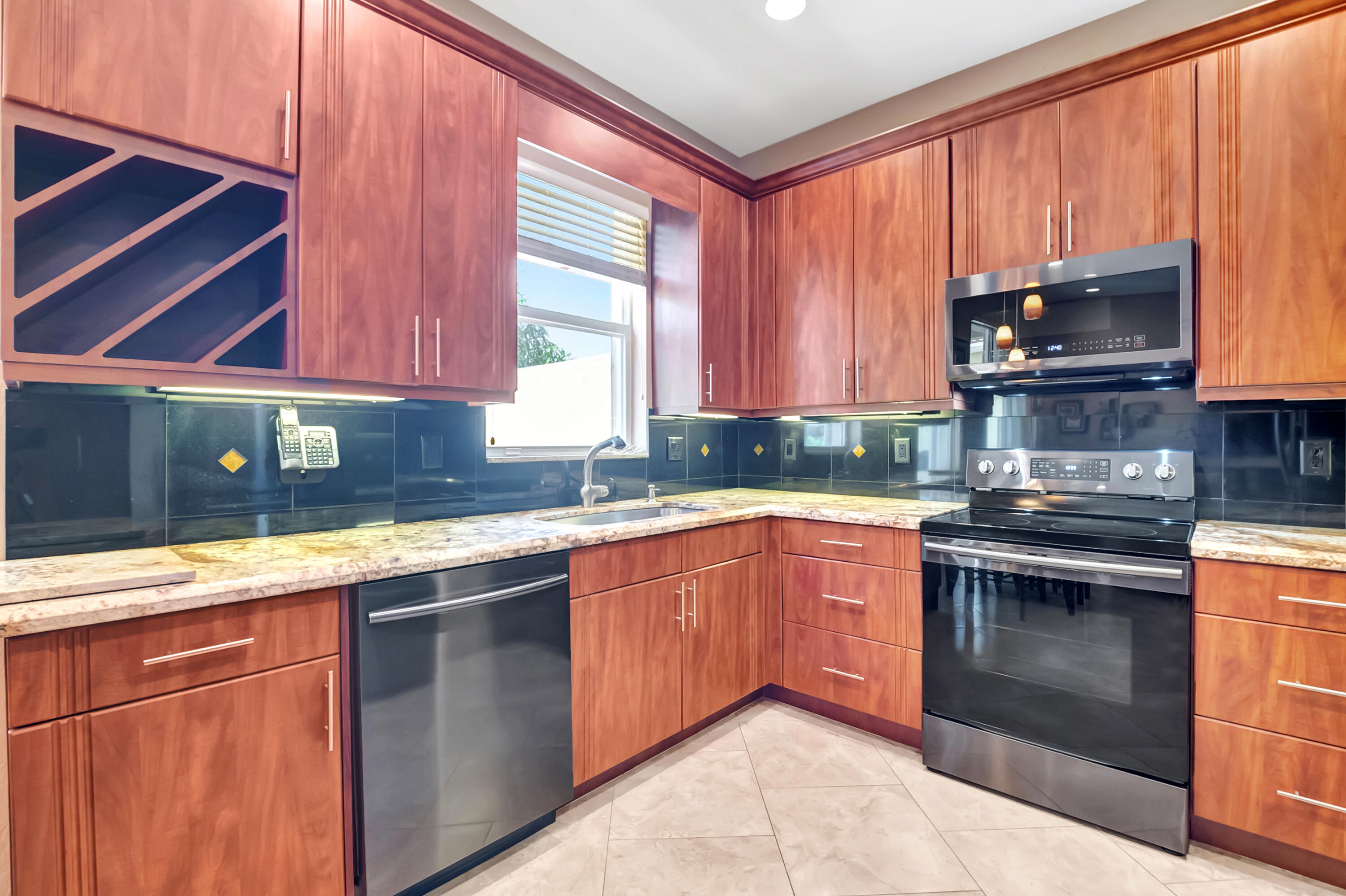 7864 Parsons Pine Drive Boynton Beach, FL 33437 - Photo 14 of 71 Extra storage