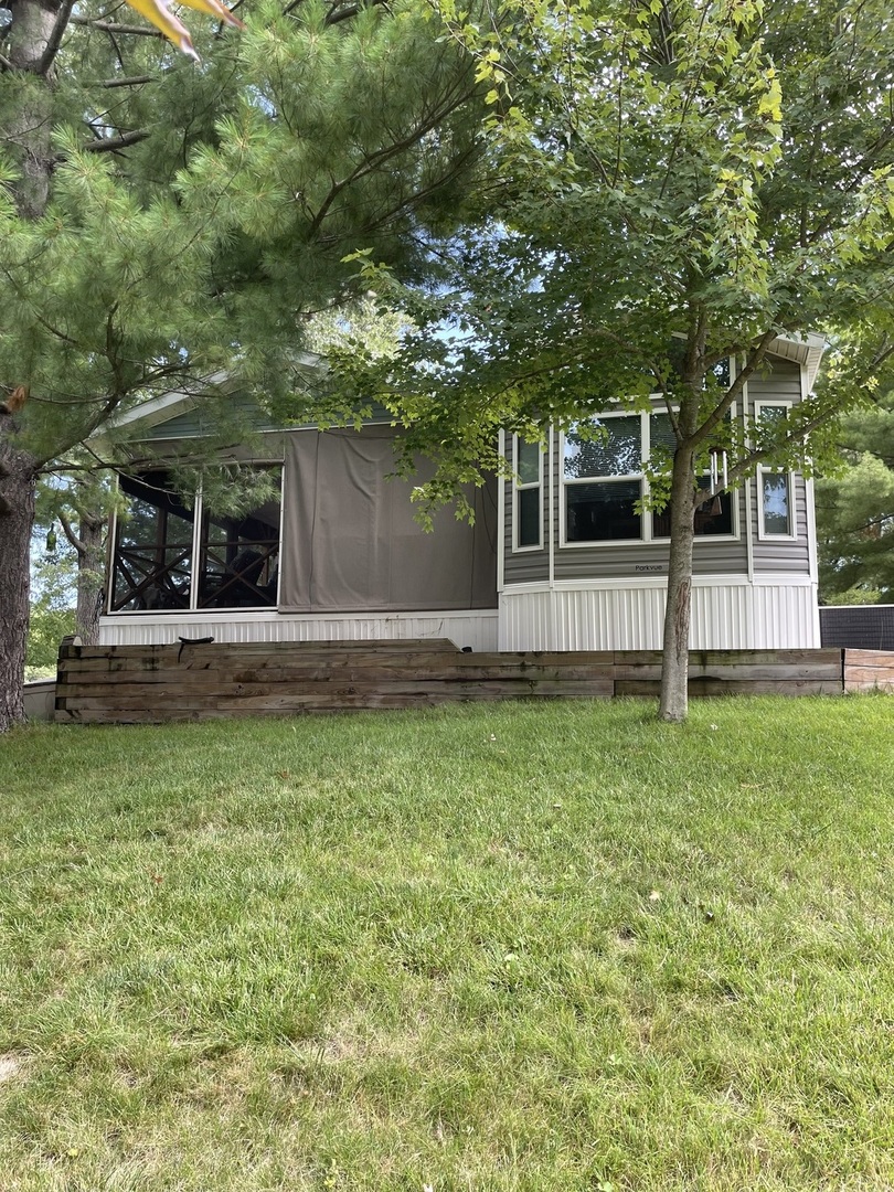 4-62 Woodhaven Lakes Sublette, IL 61367 - Photo 3 of 38