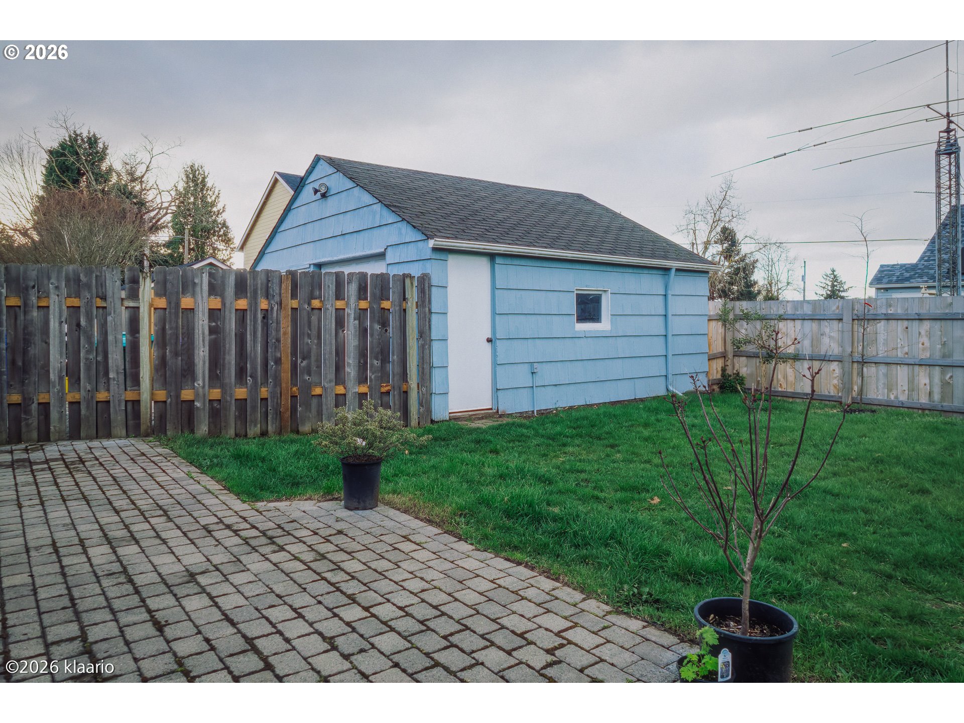 1253 North Baldwin Street Portland, OR 97217 - Photo 28 of 30 a view of a backyard with wooden fence