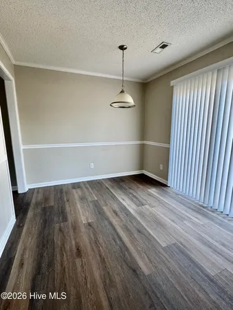 $1,100 | 3995 Sterling Pointe Drive, Unit KKK3, Winterville, NC 28590