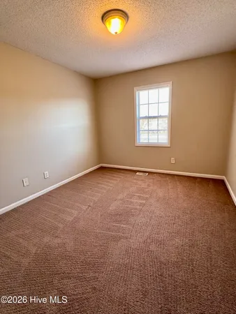 $1,100 | 3995 Sterling Pointe Drive, Unit KKK3, Winterville, NC 28590