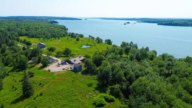 $1,100,500 | 100 Hardwood Point, Harrington, ME 04643