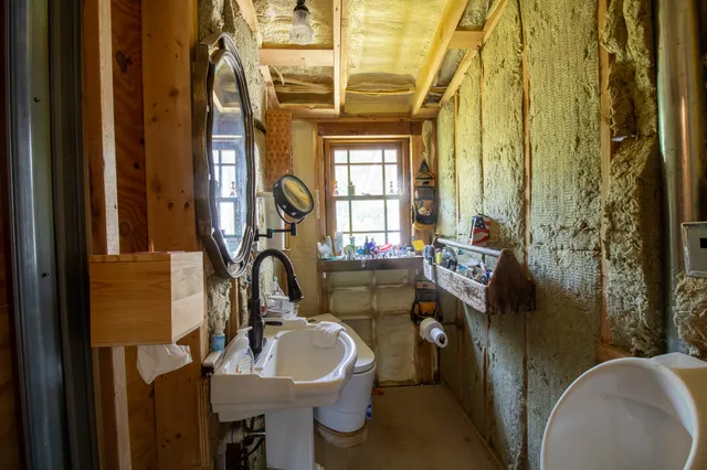 $1,100,500 | 100 Hardwood Point, Harrington, ME 04643