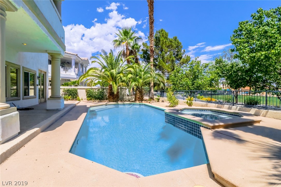 2460 Monarch B Las Vegas, NV 89128 - Photo 46 of 50