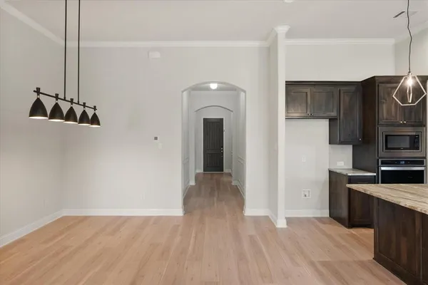 $2,775 | 3418 Woodford Drive, Venus, TX 76084