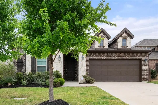 $2,775 | 3418 Woodford Drive, Venus, TX 76084