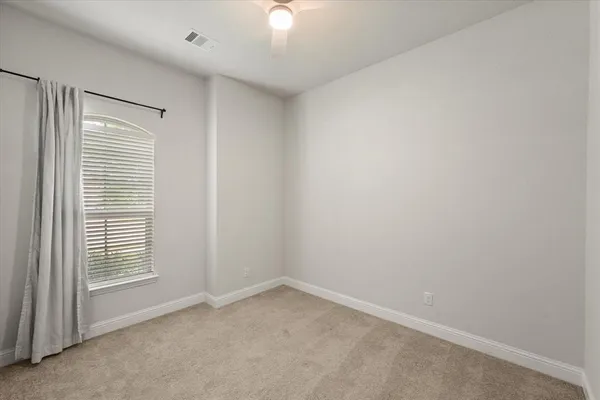 $2,775 | 3418 Woodford Drive, Venus, TX 76084