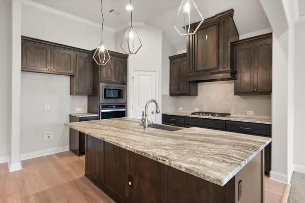 $2,775 | 3418 Woodford Drive, Venus, TX 76084