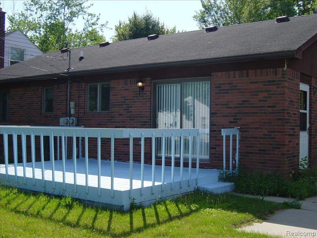 17992 Reed Street Melvindale, MI 48122 - Photo 6 of 18 17992 REED MELVINDALE 003