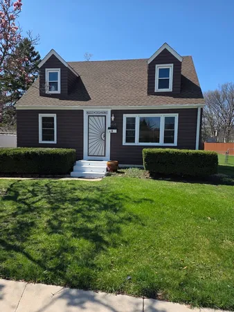 $397,777 | 494 North Ellsworth Avenue, Villa Park, IL 60181