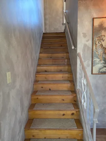 $397,777 | 494 North Ellsworth Avenue, Villa Park, IL 60181