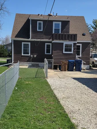 $397,777 | 494 North Ellsworth Avenue, Villa Park, IL 60181