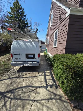 $397,777 | 494 North Ellsworth Avenue, Villa Park, IL 60181