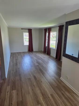 $397,777 | 494 North Ellsworth Avenue, Villa Park, IL 60181