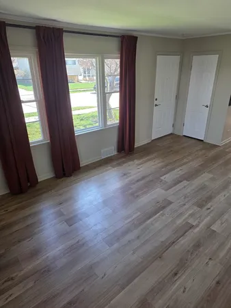 $397,777 | 494 North Ellsworth Avenue, Villa Park, IL 60181