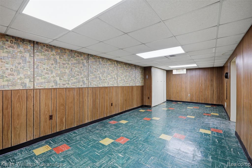 3807 Harding Street Dearborn, MI 48124 - Photo 21 of 38