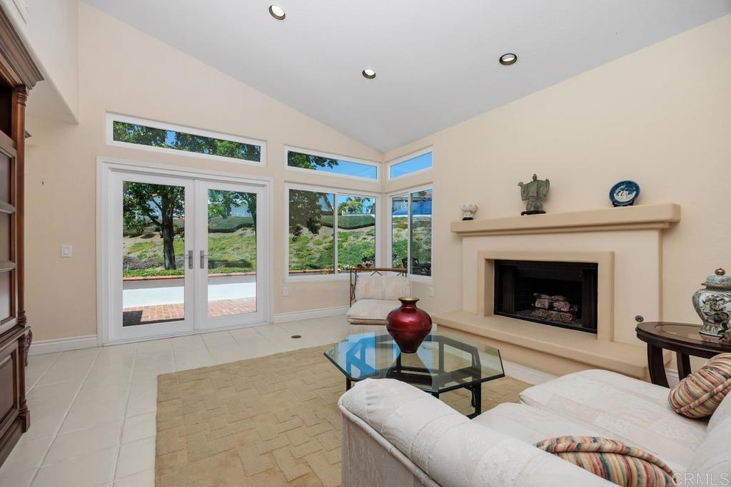 4976 Lamia Way Oceanside, CA 92056 - Photo 8 of 59