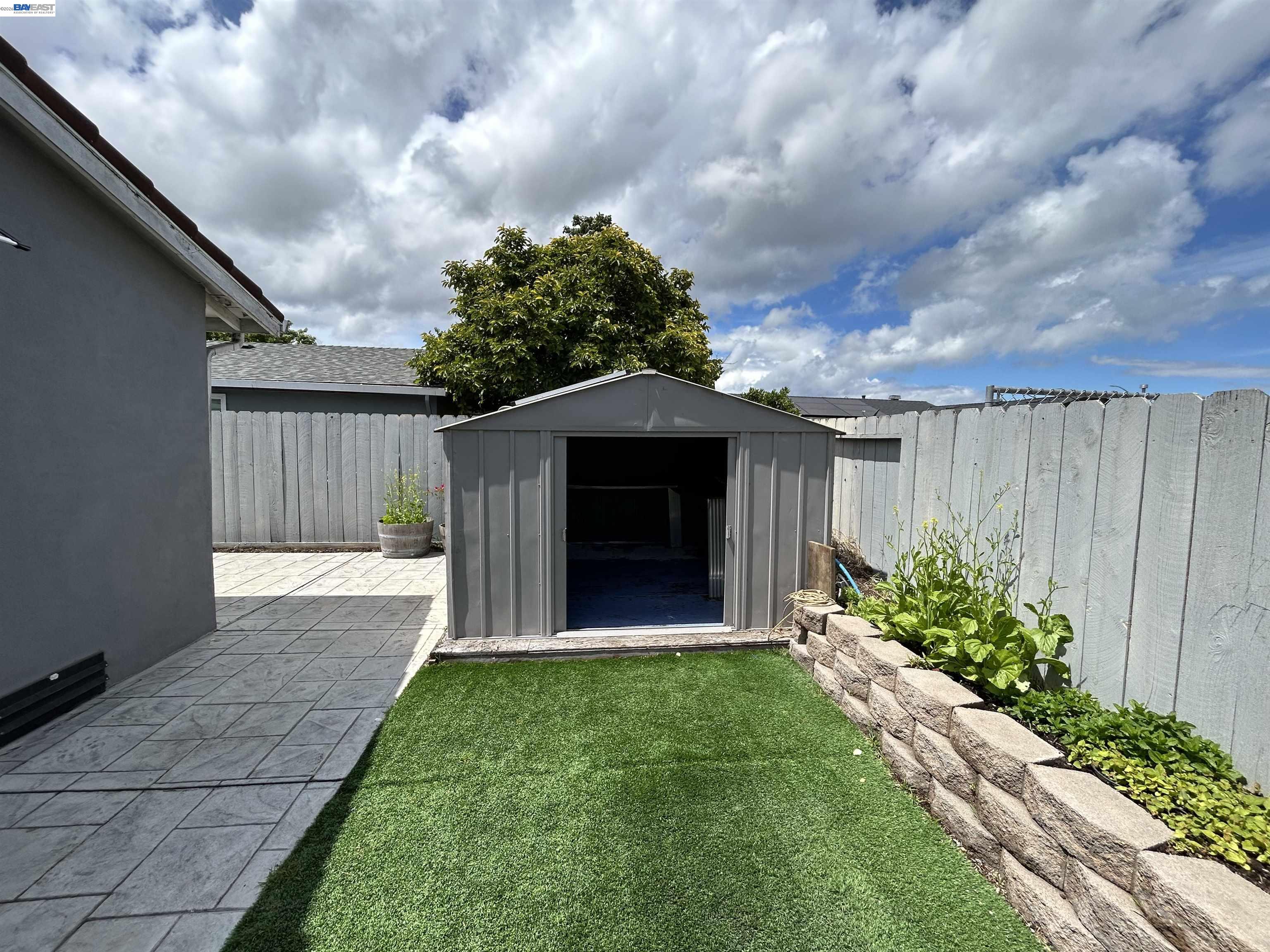 2057 Rosedale Drive San Pablo, CA 94806 - Photo 29 of 33