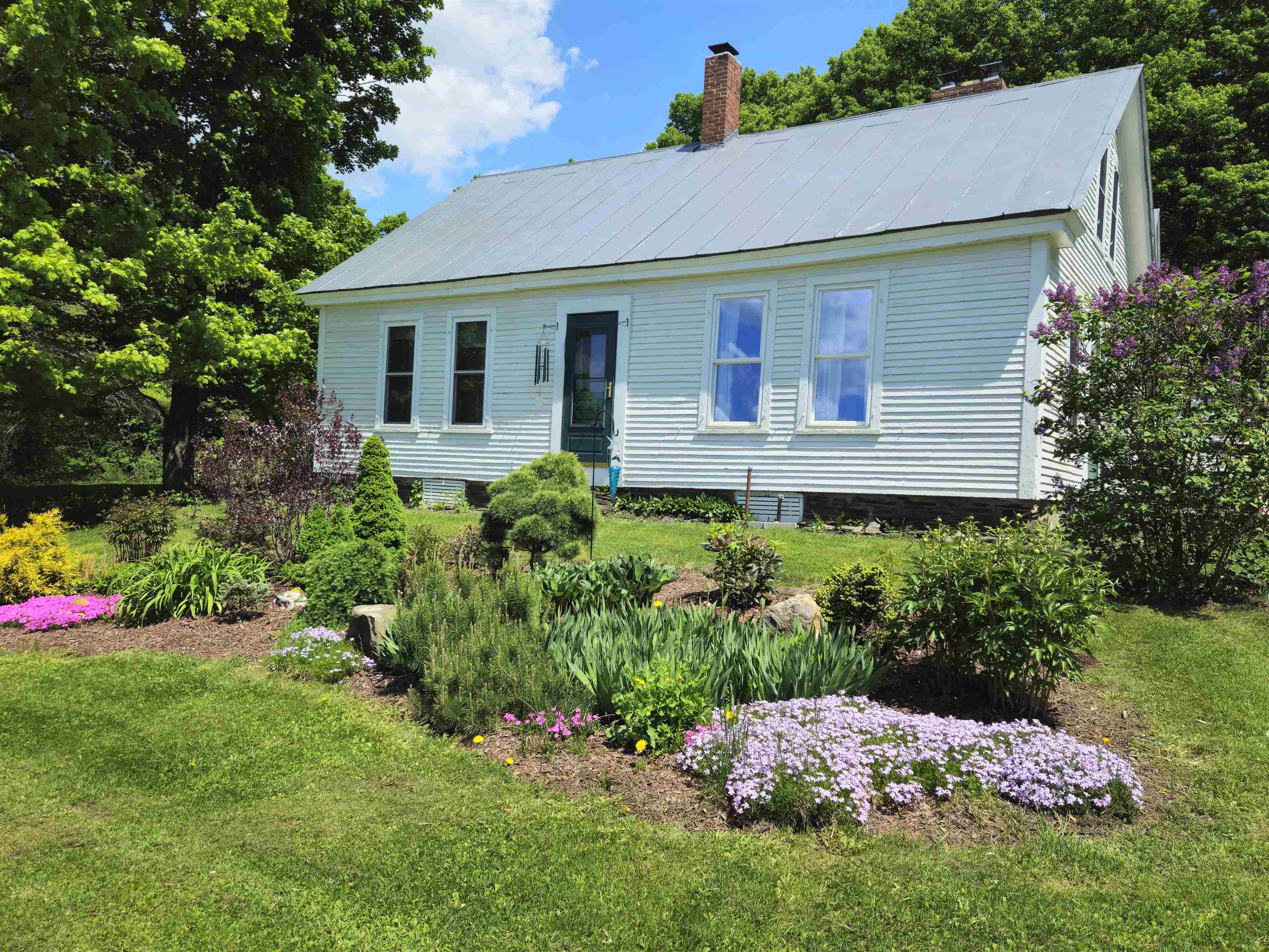 847 Morgan Mile Road Brookfield, VT 05036 - Photo 2 of 41