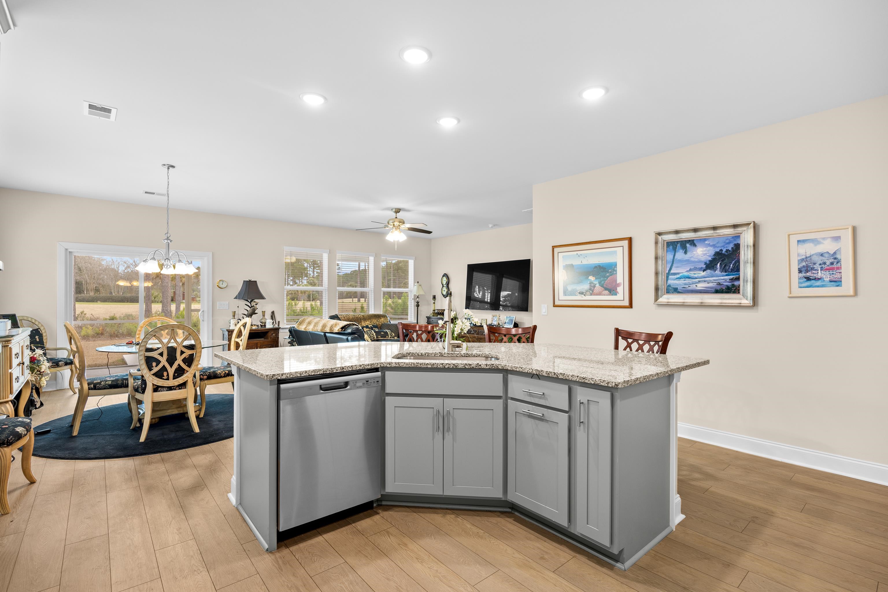 530 Beckham Court Murrells Inlet, SC 29576 - Photo 12 of 47