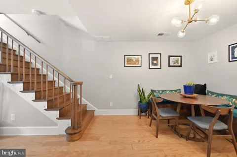 $820,000 | 1035 North Stafford Street, Arlington, VA 22201