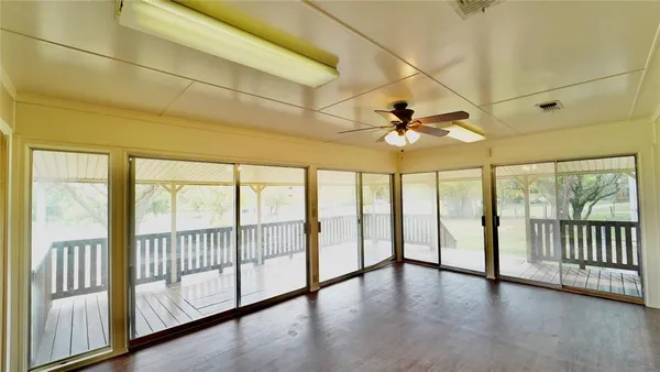 $2,000 | 3010 Inspiration Drive, Hudson Oaks, TX 76087