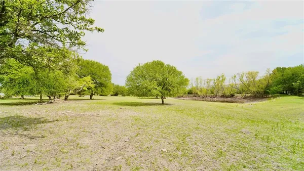 $2,000 | 3010 Inspiration Drive, Hudson Oaks, TX 76087