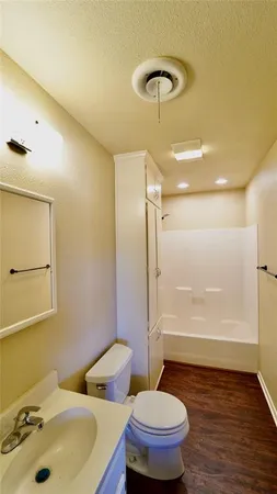 $2,000 | 3010 Inspiration Drive, Hudson Oaks, TX 76087