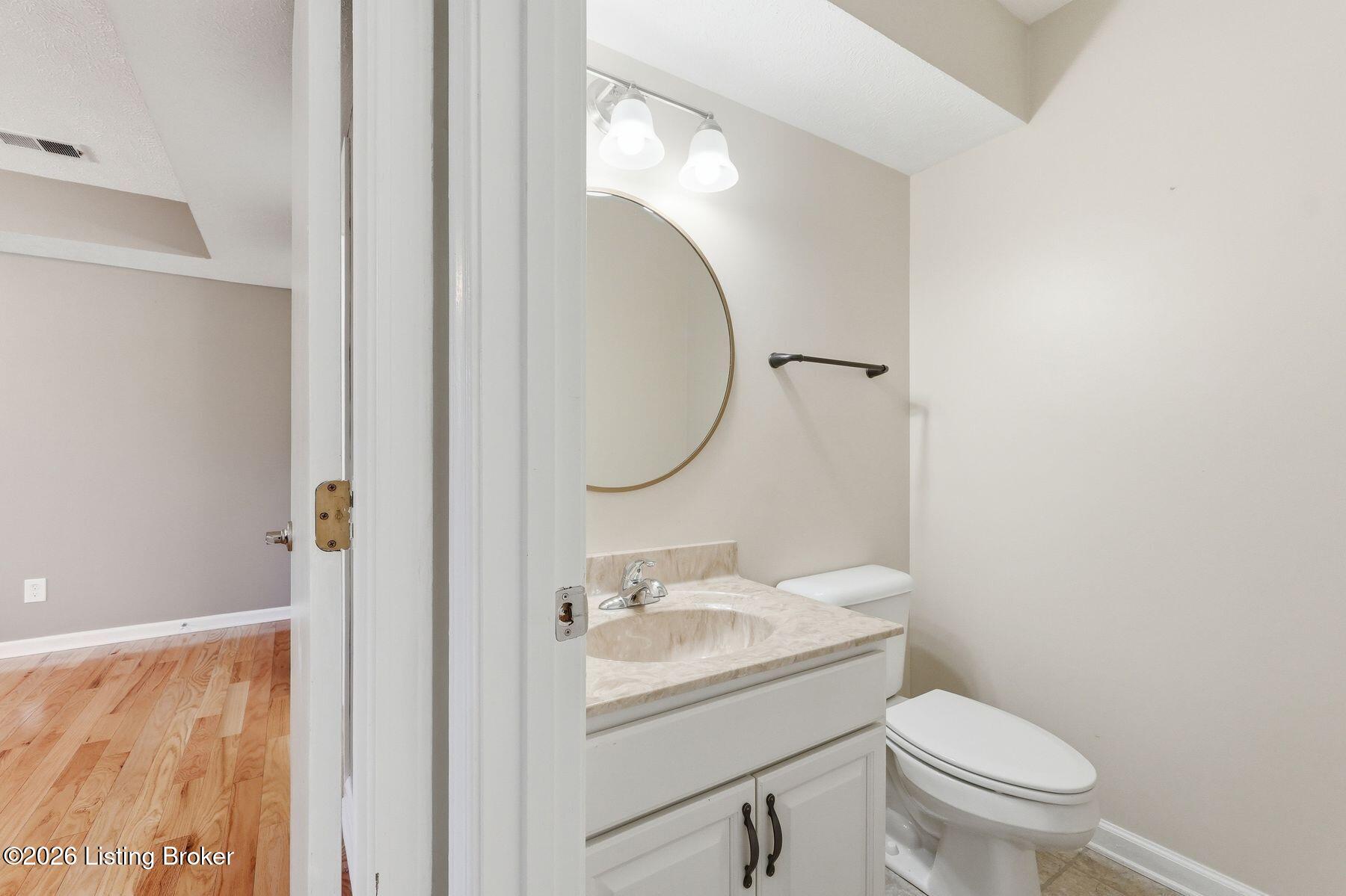 4246 Westport Road Louisville, KY 40207 - Photo 15 of 41 photo_online_015