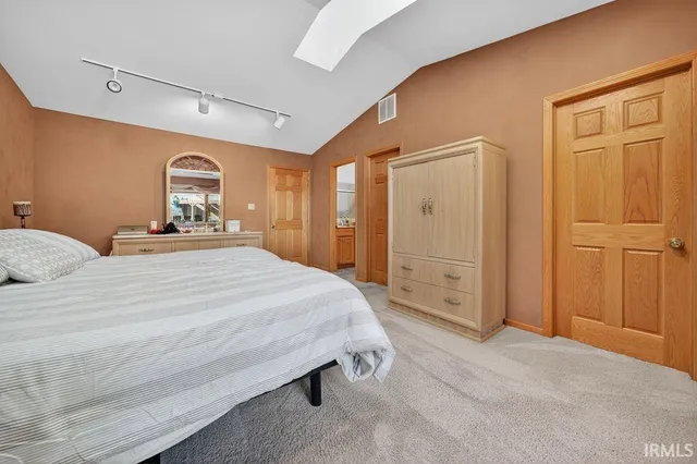 $399,000 | 2160 South Ridgeview Road, Logansport, IN 46947