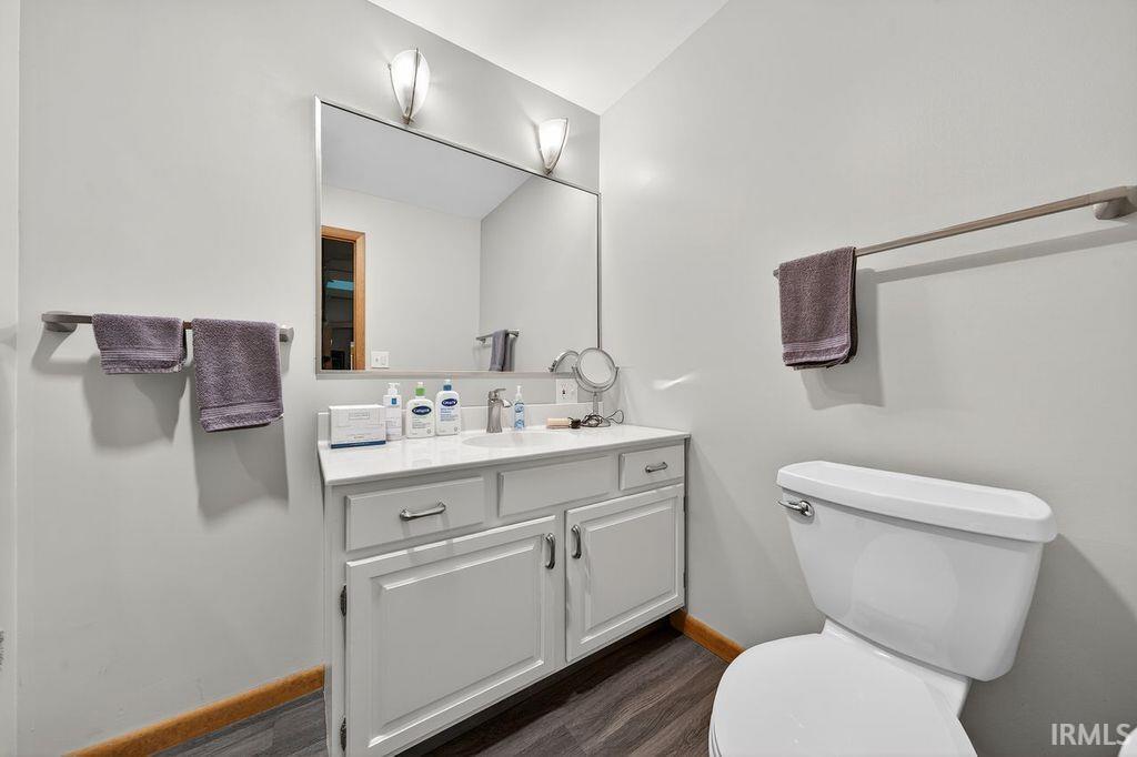 2160 South Ridgeview Road Logansport, IN 46947 - Photo 16 of 34